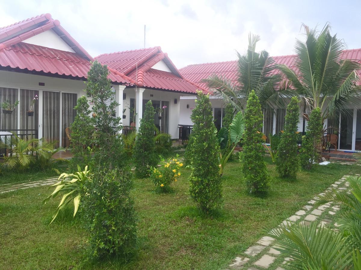 White Boutique Hotel&Residences Sihanoukville Exterior foto